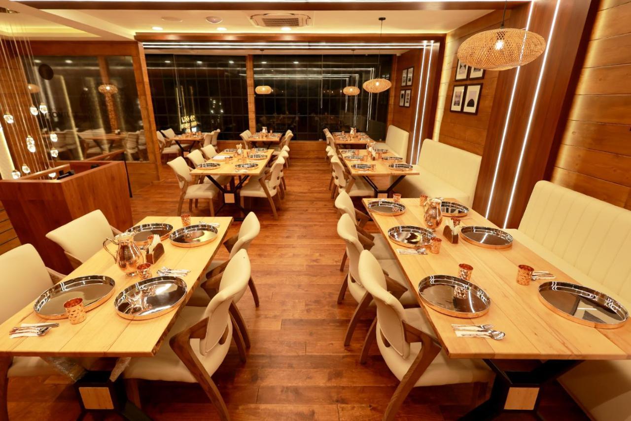 פונדיצ'רי Wooden Ecr Sea Resort מראה חיצוני תמונה